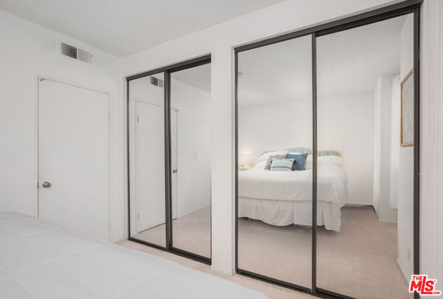 8114 Manitoba Street, Playa del Rey CA: https://media.crmls.org/mediaz/6ee6a1c2-1b96-4f88-b4be-cbd66ab4e15b.jpg