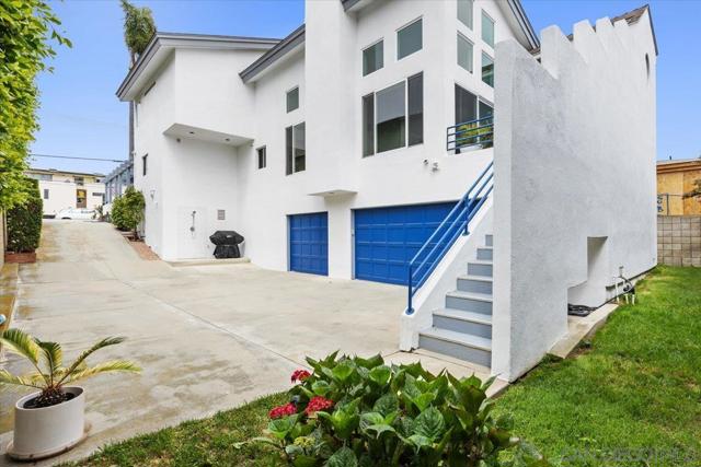 3960 Garfield St., Carlsbad CA: https://media.crmls.org/mediaz/6ee6d1e0-da90-43ef-b06c-061018210305.jpg