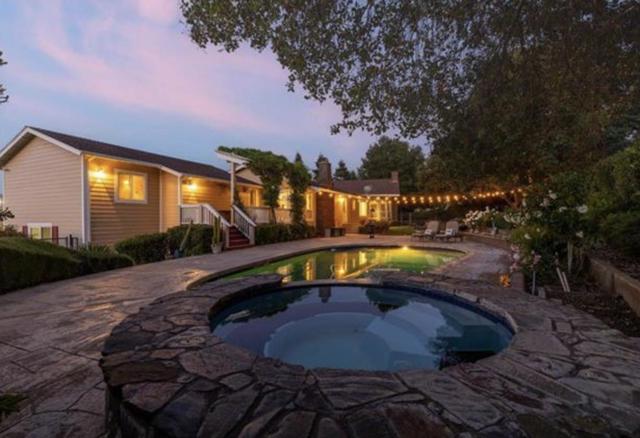 19963 Hale Avenue, Morgan Hill CA: https://media.crmls.org/mediaz/6ee9d7be-16ac-4bd0-a9ef-1a0536391189.jpg
