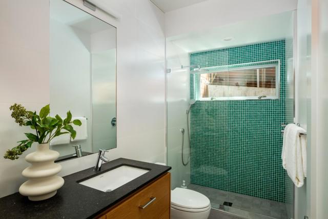 454 Cypress Drive, Los Altos CA: https://media.crmls.org/mediaz/6ee9ff43-bb4c-4090-b4cd-92c058288b1b.jpg