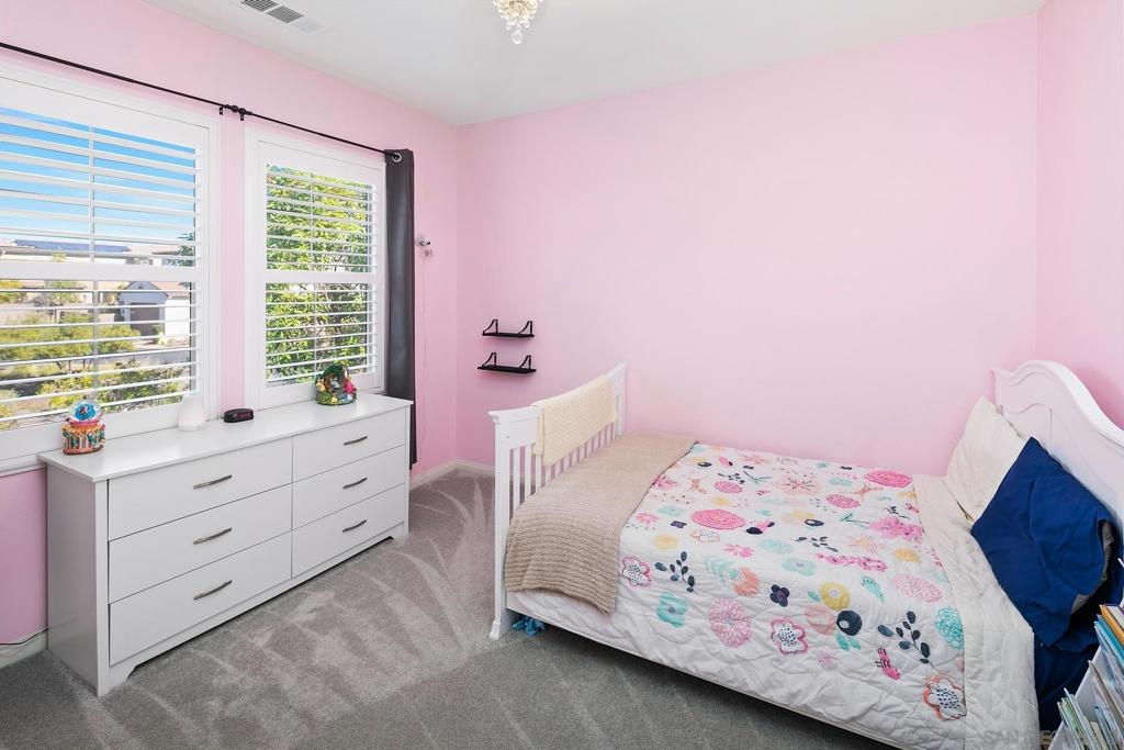 MLS #250042618SD image #28