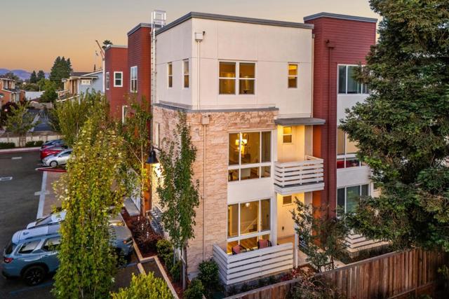 417 Santo Domingo Terrace, Sunnyvale CA: https://media.crmls.org/mediaz/6eec1ad6-5552-4849-92bd-f45f89b8859d.jpg