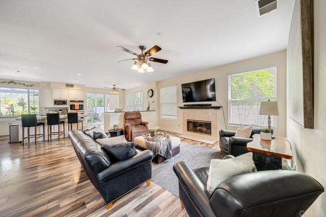 2312 Orchard View Ln., Escondido CA: https://media.crmls.org/mediaz/6eecbc9e-1449-43a0-96ed-3130c655b3b0.jpg