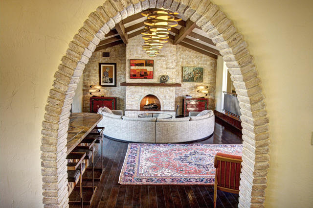 Great room arch