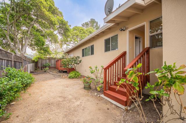 330 Stuart Avenue, Pacific Grove CA: https://media.crmls.org/mediaz/6eece8ac-b8b4-4290-a1a4-318bff4ba218.jpg