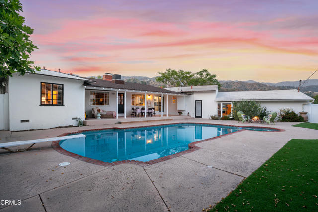 Detail Gallery Image 17 of 22 For 2701 N 6th St, Burbank,  CA 91504 - 3 Beds | 2 Baths