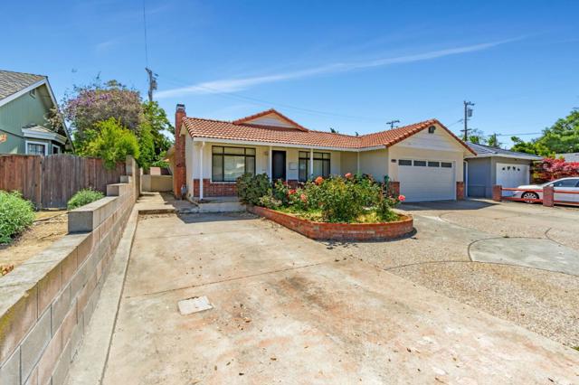 Image 8 of 41 For 948 Olive Avenue