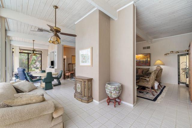 968 N Fairview Circle, Palm Springs CA: https://media.crmls.org/mediaz/6eef3799-a810-47b1-b128-85ed74085b80.jpg
