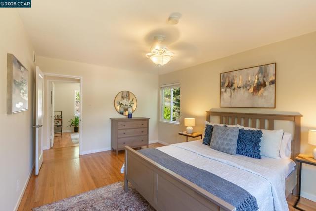3215 Camino Colorados, Lafayette CA: https://media.crmls.org/mediaz/6eef6c0c-55be-4347-be8c-9215813c9718.jpg