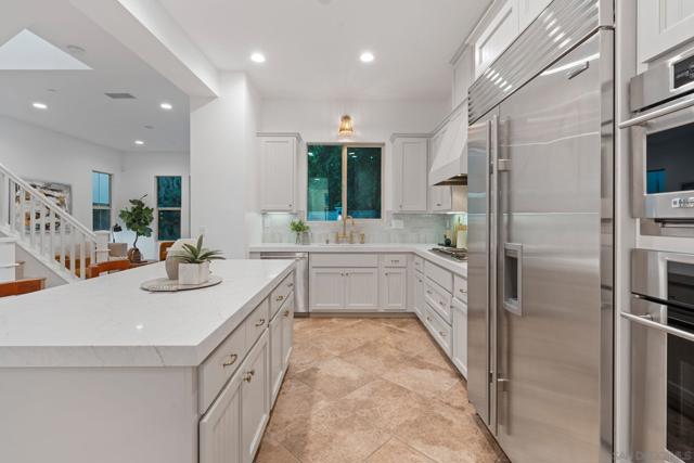 Image 7 of 45 For 674 Caylpso Pl