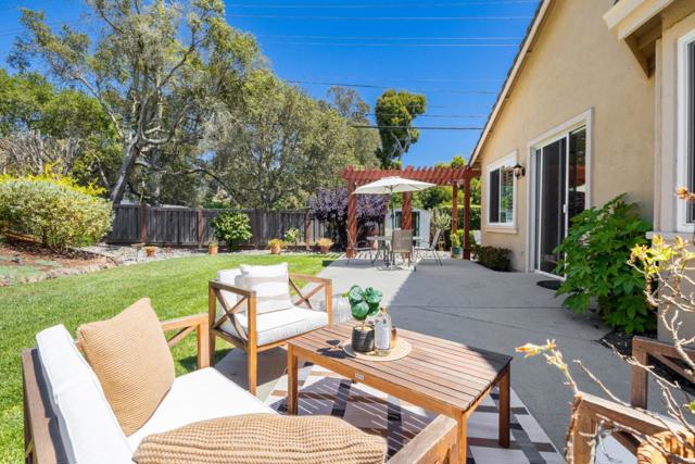 102 Spanish Bay Drive, Aptos CA: https://media.crmls.org/mediaz/6ef066db-cef4-4224-9701-444dec326611.jpg