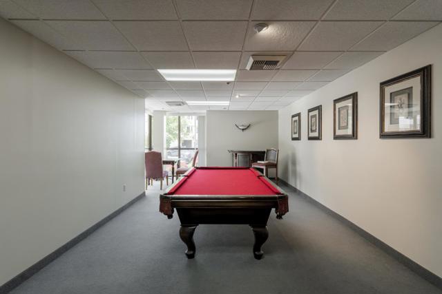 110 Park Road, Burlingame CA: https://media.crmls.org/mediaz/6ef0983c-e553-44bd-8bb0-50f21ea7a740.jpg