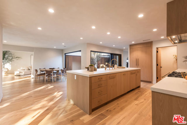 2419 Westridge Road, Los Angeles, California 90049, 5 Bedrooms Bedrooms, 0 ,4 BathroomsBathrooms,Single Family Residence,For Sale,Westridge,0,25614277