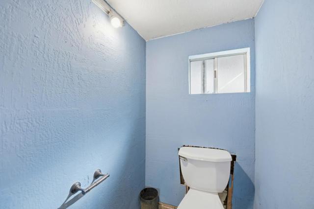 33557 3rd Street, Union City CA: https://media.crmls.org/mediaz/6ef14147-ae37-491c-93a0-aece68bb056b.jpg