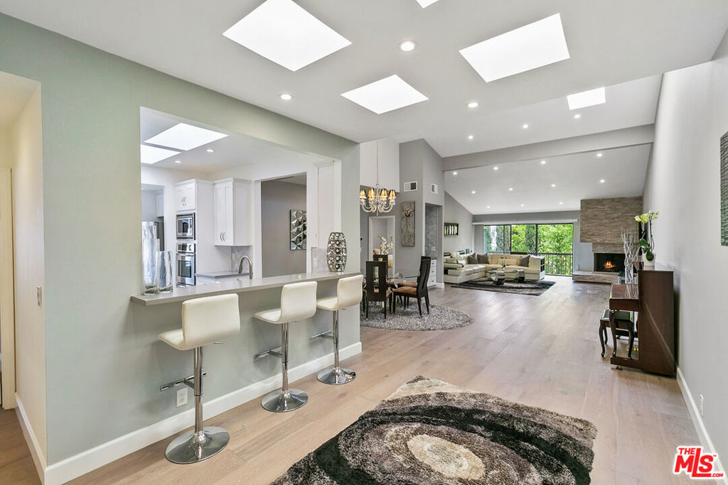1520 S BEVERLY GLEN Boulevard #PH608