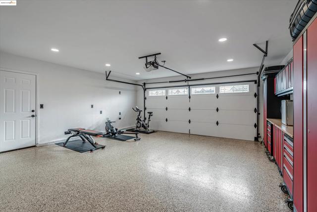 790 Britannia Dr., Vallejo CA: https://media.crmls.org/mediaz/6ef309d5-e11d-4bbd-85da-a371902999f1.jpg