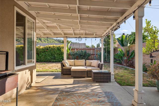 86 Willey Street, Ojai CA: https://media.crmls.org/mediaz/6ef39b0c-10a4-44ff-9b7e-454421596ea3.jpg
