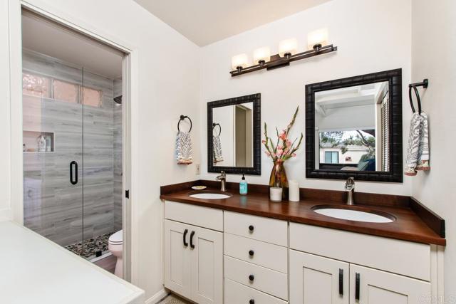 Detail Gallery Image 21 of 29 For 675 S Sierra #14,  Solana Beach,  CA 92075 - 2 Beds | 2/1 Baths