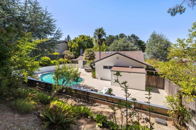 2985 Trousdale Drive, Burlingame CA: https://media.crmls.org/mediaz/6ef49d55-a485-4895-a784-bfee7c94ac29.jpg