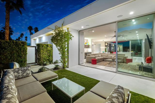 1940 S Barona Road, Palm Springs, CA 92264