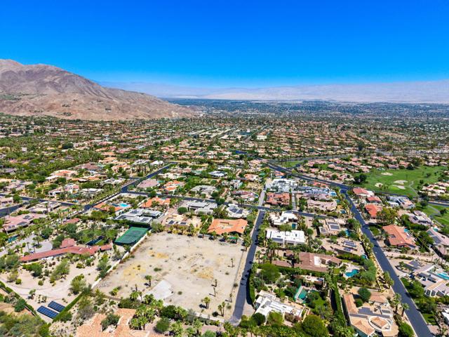 49425 Jfk Trail Trail, Palm Desert CA: https://media.crmls.org/mediaz/6ef71f8b-6166-4818-9bcd-230484a711ef.jpg