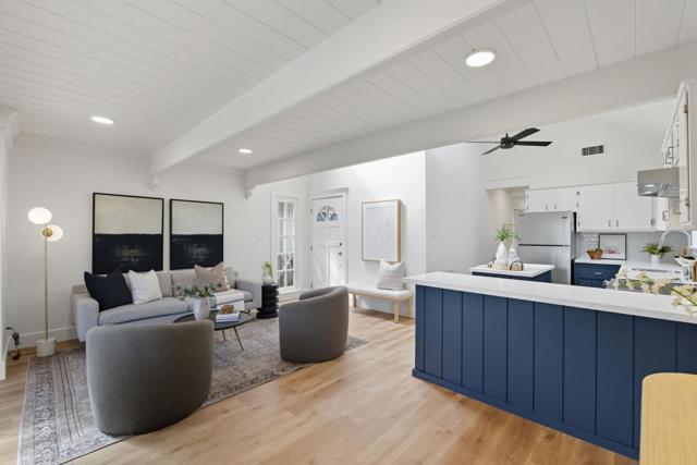 330 Avenue Cabrillo, El Granada CA: https://media.crmls.org/mediaz/6ef767ef-6aa5-4a14-847e-eb5f3bdf3553.jpg