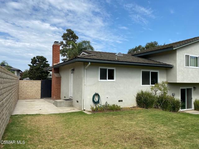 491 Danville Avenue, Thousand Oaks CA: https://media.crmls.org/mediaz/6ef76a98-7299-45d9-a0c5-e8e294dbc79d.jpg