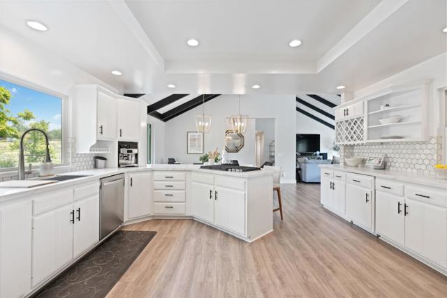 375 Old Mount Road, Felton CA: https://media.crmls.org/mediaz/6ef775a9-6fa3-4030-baeb-3858d761a2f6.jpg