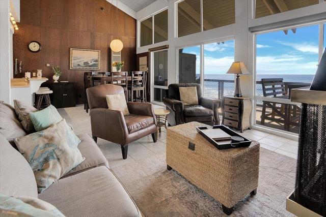 753 The Shoreline, La Selva Beach CA: https://media.crmls.org/mediaz/6ef798ec-60ce-41d9-84cd-4a693de35129.jpg