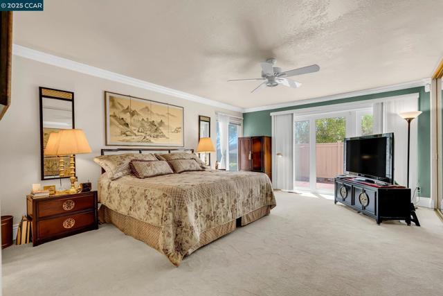117 Alta Mesa Ct, Moraga CA: https://media.crmls.org/mediaz/6ef86409-2da8-4b47-ac26-4799112f9ae5.jpg