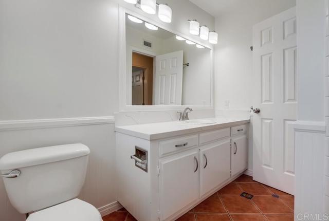 12919 Evalyn Place, Poway CA: https://media.crmls.org/mediaz/6ef9970e-1b28-4db7-954a-ca11dd1b38b1.jpg
