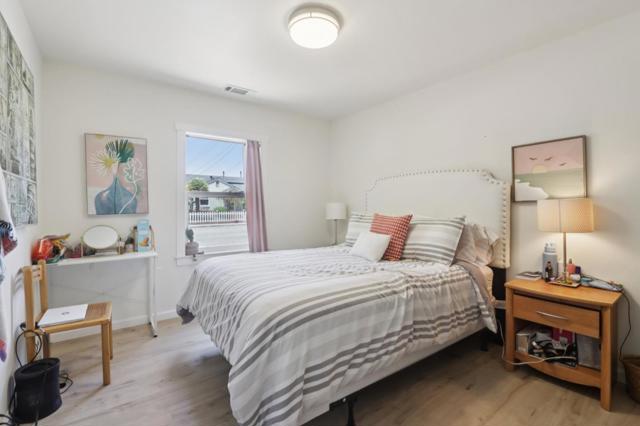 124 Glenview Street, Santa Cruz CA: https://media.crmls.org/mediaz/6ef9c0f4-73e6-42e2-a4d9-b4ff9eaef31f.jpg