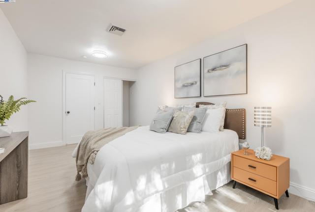 766 Joyce St, Livermore CA: https://media.crmls.org/mediaz/6efa2672-e415-45a2-a18c-444886927ff5.jpg
