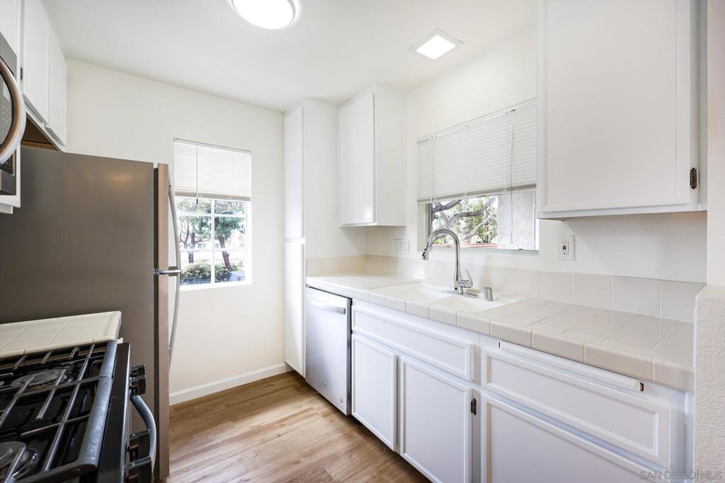 10740 Aderman Ave - photo 10