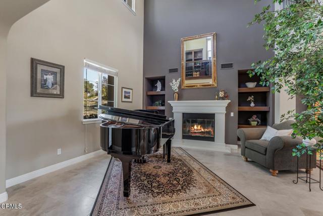 Detail Gallery Image 4 of 55 For 3447 Sentinel Ct, Simi Valley,  CA 93065 - 5 Beds | 4/1 Baths