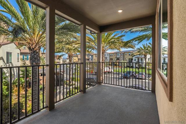 1576 Fig Tree Way, Oceanside, California 92056, 3 Bedrooms Bedrooms, ,3 BathroomsBathrooms,Townhouse,For Sale,Fig Tree Way,250020210SD