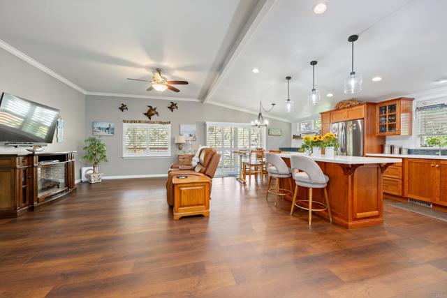 Detail Gallery Image 10 of 26 For 5132 Don Rodolfo Drive, Carlsbad,  CA 92010 - 3 Beds | 2/1 Baths