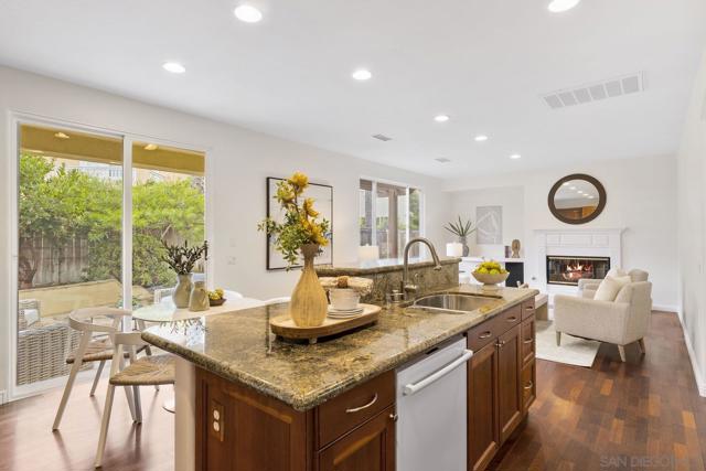 MLS #250041385SD image #35