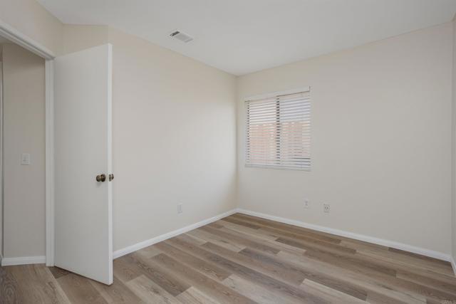 Detail Gallery Image 15 of 29 For 2035 Badger Gln, Escondido,  CA 92029 - 3 Beds | 2 Baths
