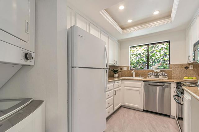 999 W Evelyn Terrace, Sunnyvale CA: https://media.crmls.org/mediaz/6efda33c-a50e-41f6-b50a-e9c9b8f1d8a8.jpg