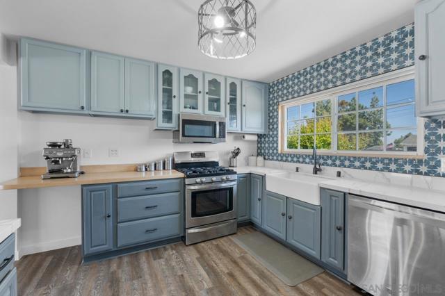 9476 Terrywood Road, Santee CA: https://media.crmls.org/mediaz/6efdb9c5-7d94-4066-99d7-51f60d52a980.jpg