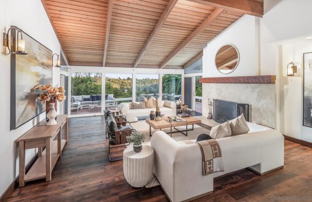 5333 Los Mirlitos, Rancho Santa Fe CA: https://media.crmls.org/mediaz/6eff8f55-a722-45ac-8a23-730fabe2d39c.jpg