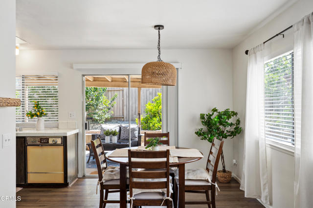 Detail Gallery Image 9 of 35 For 2020 Ironbark Dr, Oxnard,  CA 93036 - 4 Beds | 2 Baths