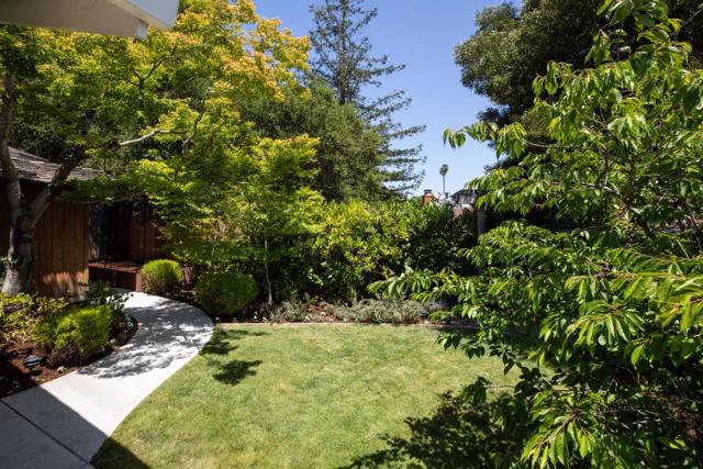 1416 Woodberry Avenue, San Mateo CA: https://media.crmls.org/mediaz/6effa87d-89c3-44d5-8506-b2acd5dbb1bc.jpg