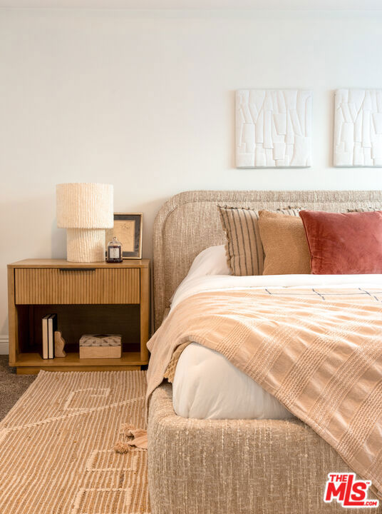 2 Bed Home for Sale in Playa del Rey, California