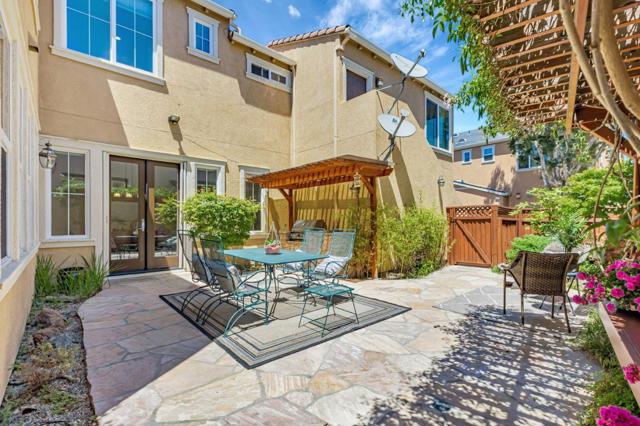841 E River Parkway, Santa Clara CA: https://media.crmls.org/mediaz/6f00d8fe-6268-413f-8af7-f1238db3d905.jpg