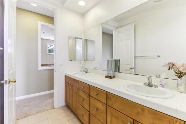 Image 45 of 74 For 2715 Glenview Way
