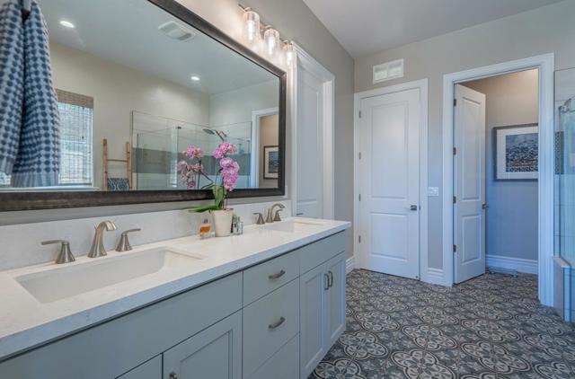 2967 Garnet Way, Marina CA: https://media.crmls.org/mediaz/6f01b2f1-1b86-4ed9-803a-14416ef13e3e.jpg