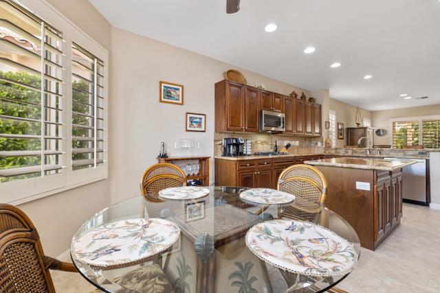 78688 Sunrise Canyon Avenue, Palm Desert CA: https://media.crmls.org/mediaz/6f020e16-3ae9-4280-bff0-647225dc855b.jpg