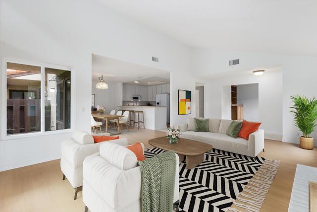 Detail Gallery Image 7 of 40 For 2105 David Dr, Escondido,  CA 92026 - 3 Beds | 2 Baths